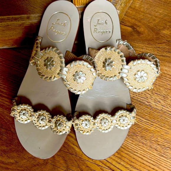 Never worn, Jack Rogers gold and cream linen Lauren sandal! - Picture 1 of 5
